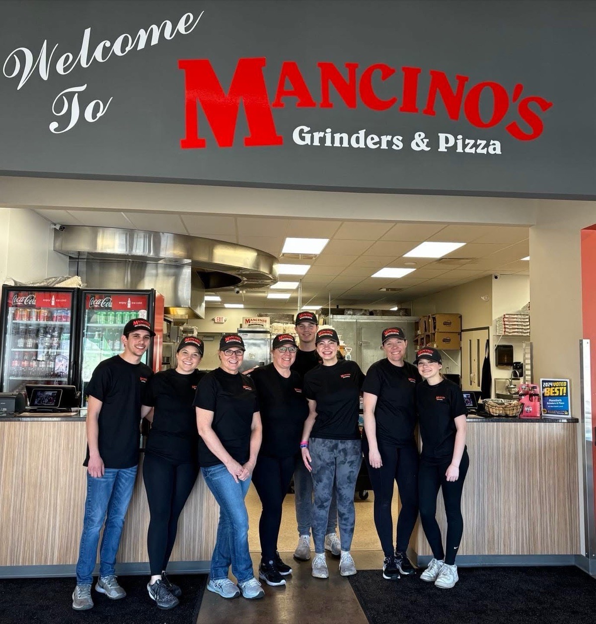 Mancino's Grand Opening